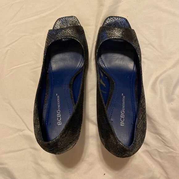 BCBG Generation Open Toe Heels Size 8 Blue Black - Picture 2 of 11